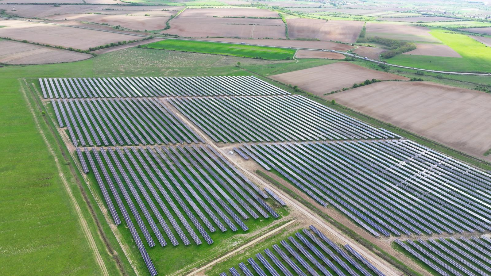 אקונרג’י | מומנטום של צמיחה, אמון מוסדי והתרחבות ממוקדת ביבשת אירופה